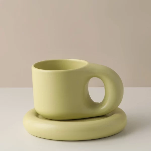 Berrybrook 10 oz Ceramic Cup & Saucer