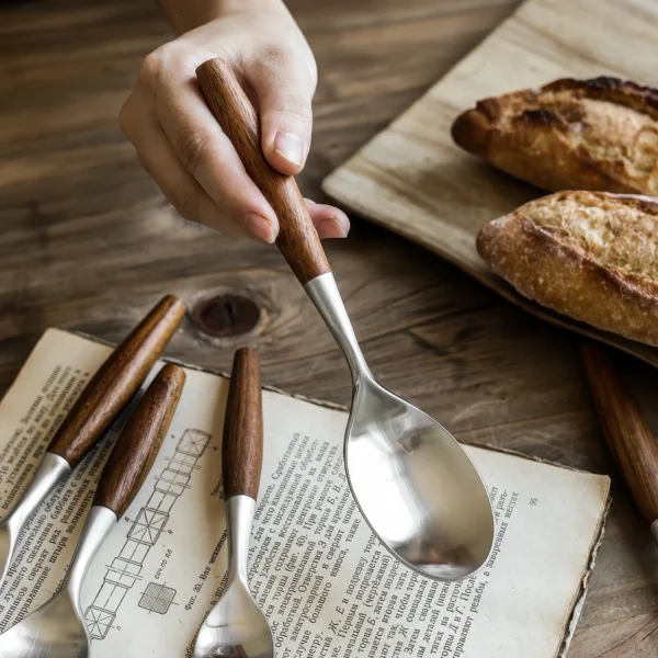 Bergen Tapered Wood 5-Piece Cutlery Set