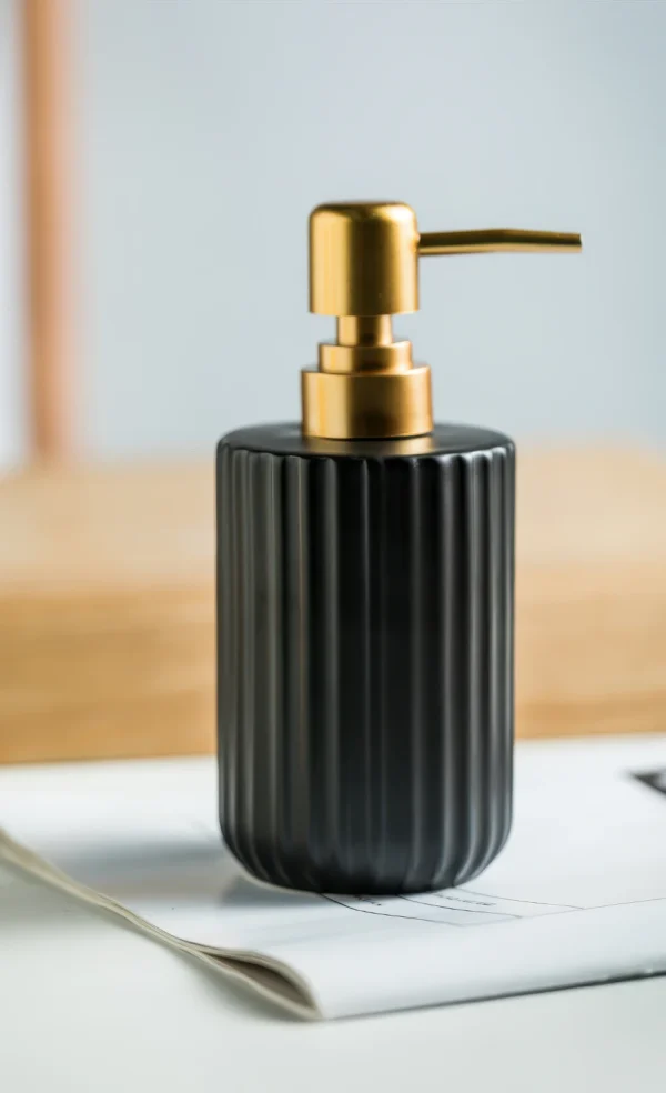 Porto Ribbed Ceramic Liquid Soap Dispenser