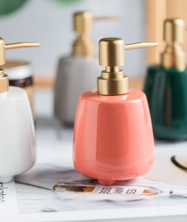 Lucerne Curved Ceramic Liquid Soap Dispenser