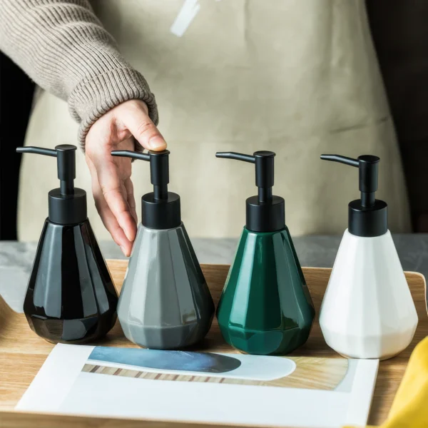 Siena Geometric Glossy Ceramic Liquid Soap Dispenser