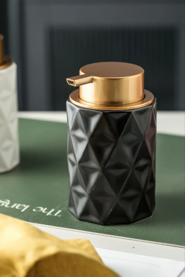 Sofia Lattice Ceramic Foaming Soap Dispenser