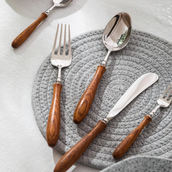 Amiens Mirror-Polished Wood Cutlery Set