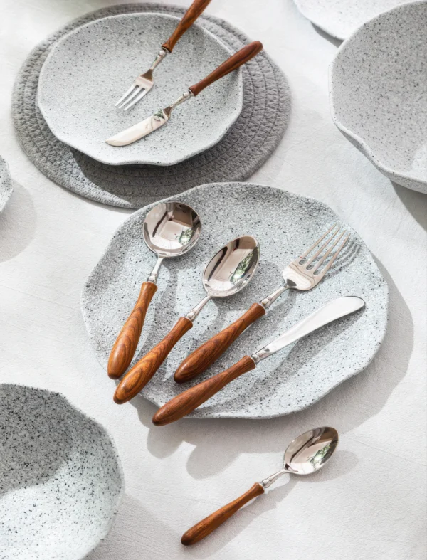 Amiens Mirror-Polished Wood Cutlery Set