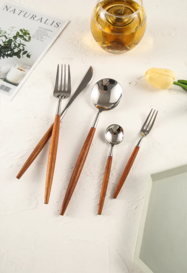 Nantes Tapered Wood Cutlery Set