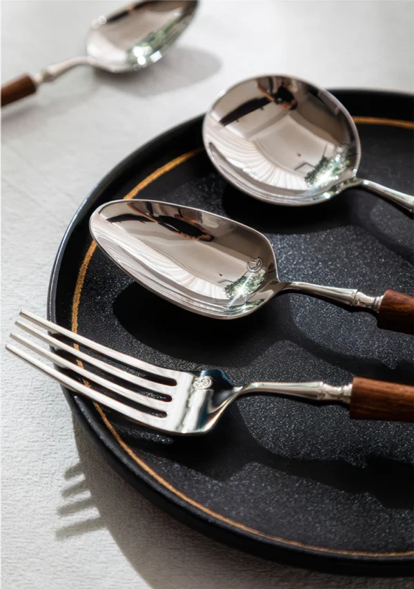 Salzburg Tapered Wood Cutlery Set